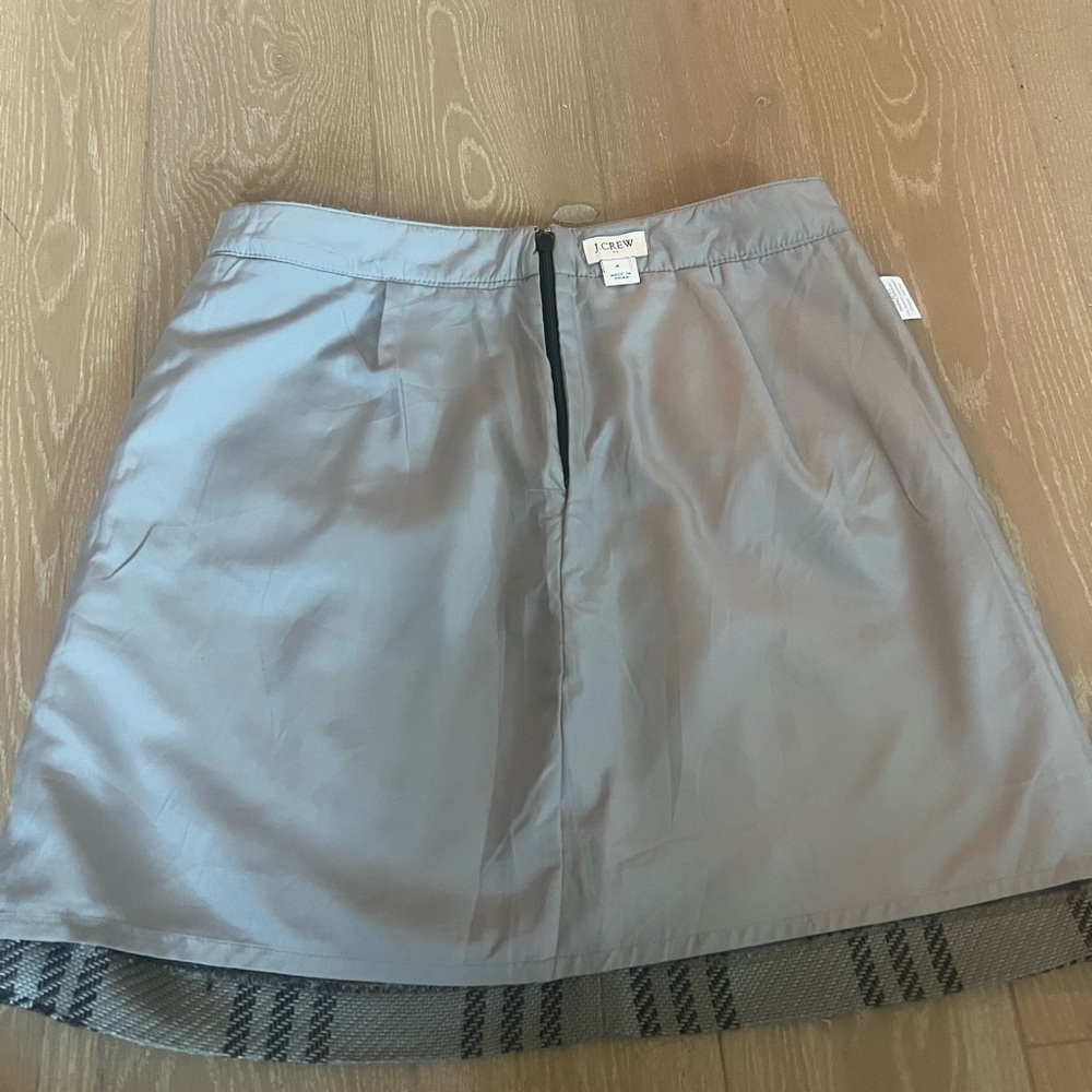 J. Crew Grey and Black Plaid Academia High Waist Mini Skirt with pockets - Picture 4 of 5